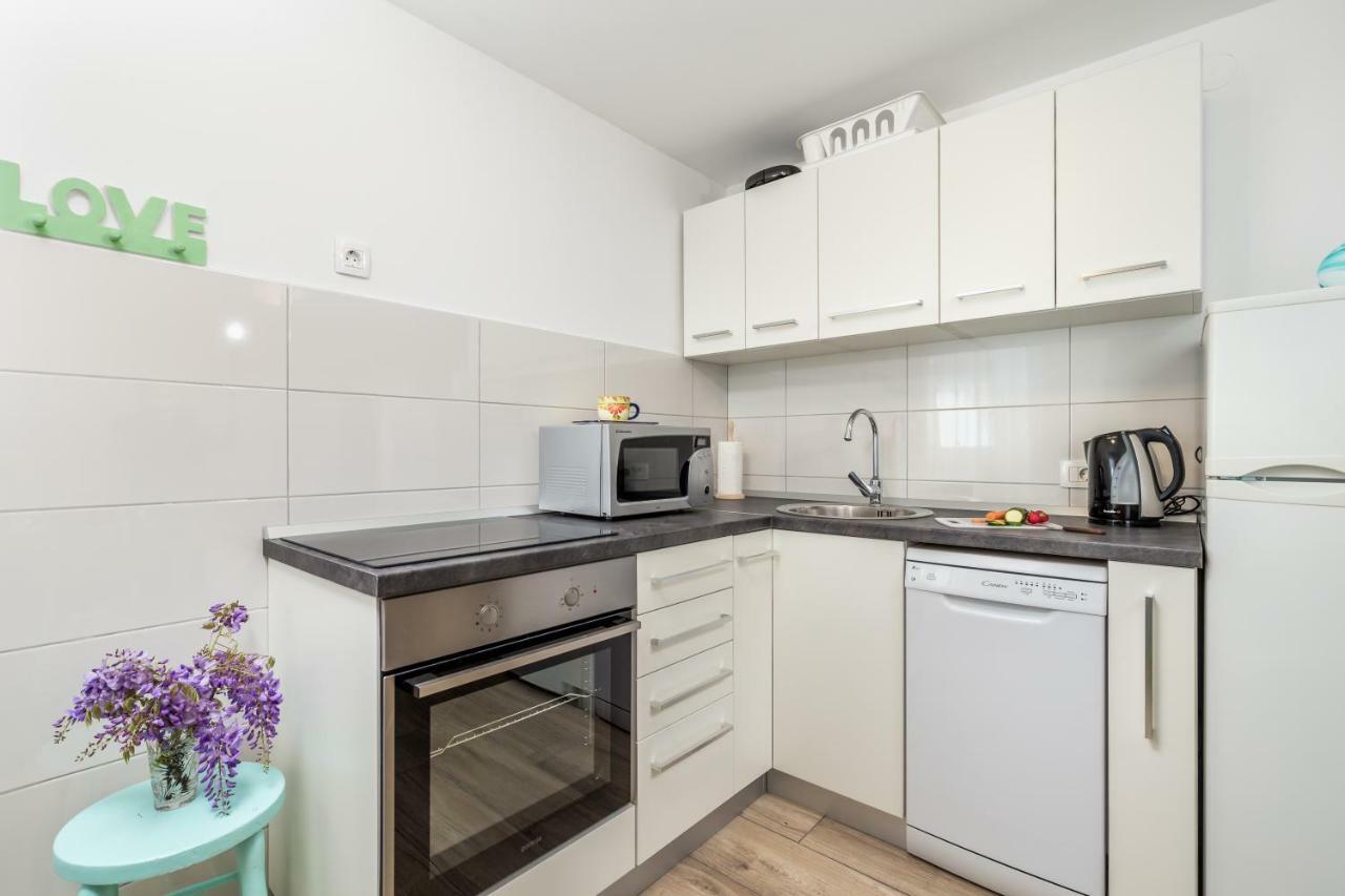 רייקה Adeona Apartments מראה חיצוני תמונה
