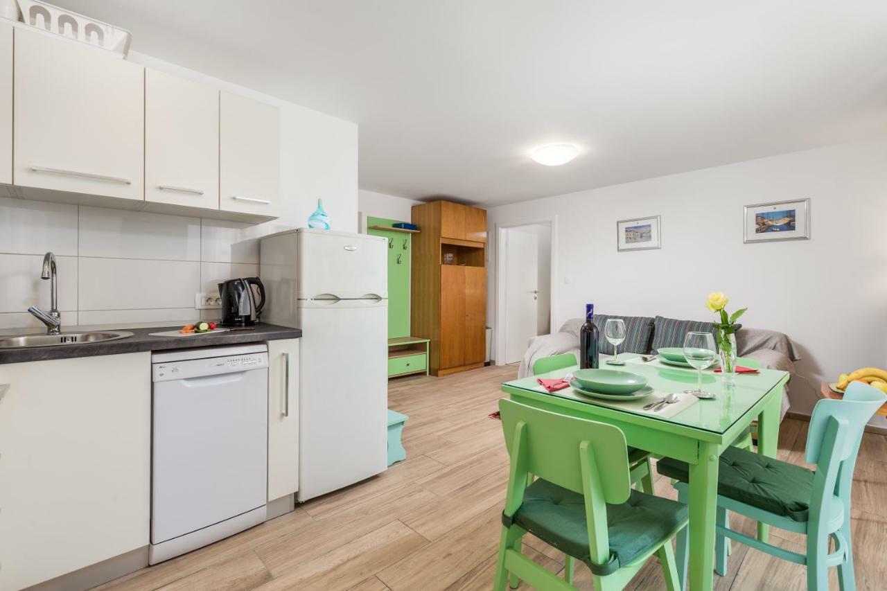 רייקה Adeona Apartments מראה חיצוני תמונה